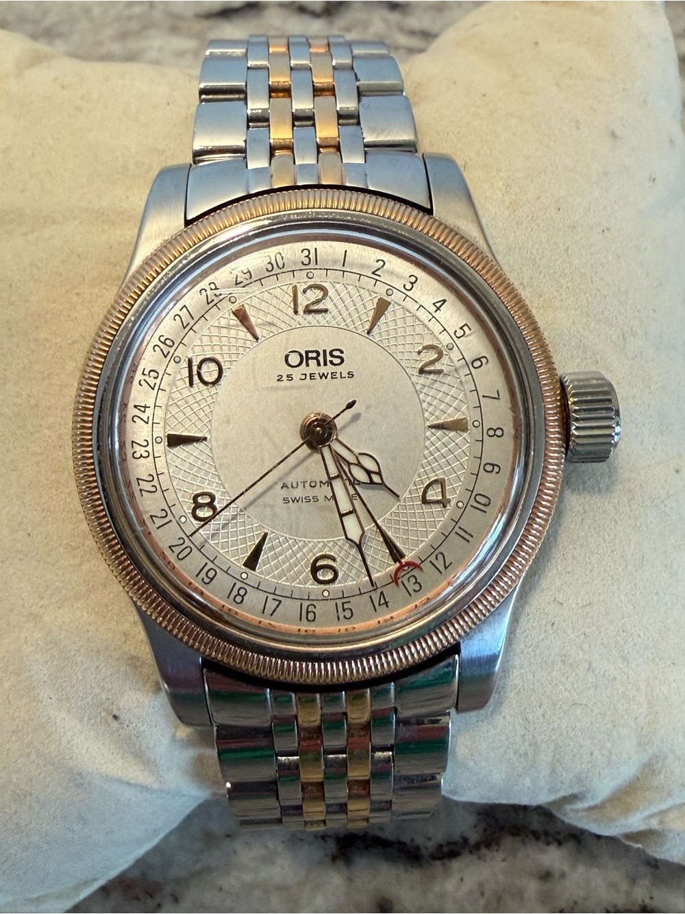 Oris Two-Tone Silver and Rose Gold Dial Automatic Watch